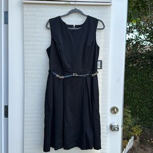 BNWT Ellen Tracy Black Zip Up Dress with Belt size 14